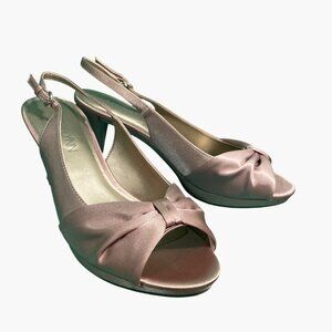 Aubrielle Womens Pink Satin Slingback Heels With Bow Accent